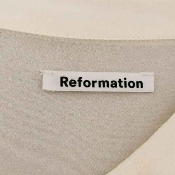 New! Reformation The Violet Ivory Button Down Top - Picture 11 of 12